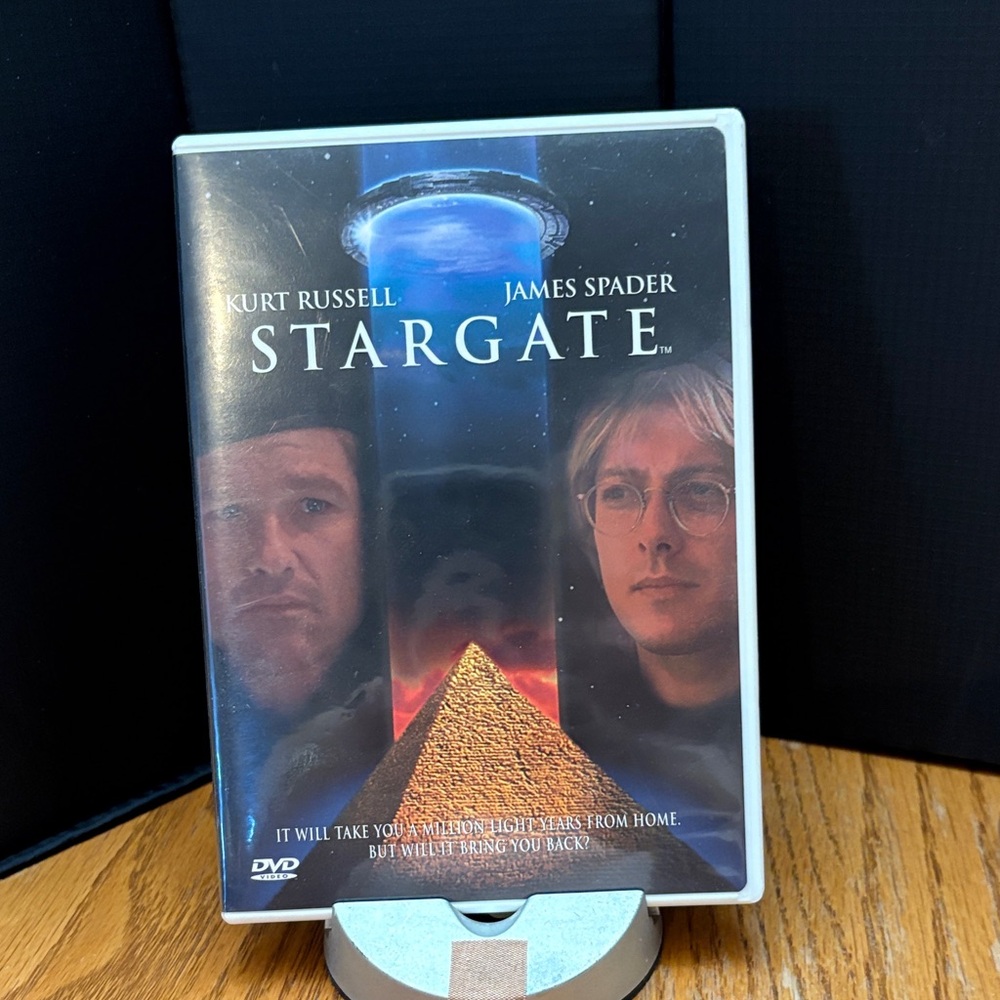 Stargate DVD with Kurt Russell and James Spader